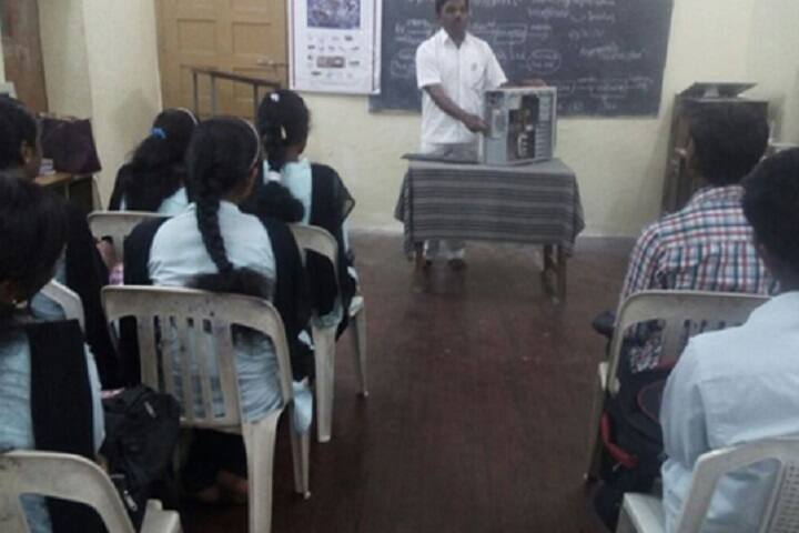 Kholeshwar Mahavidyalaya-Classroom