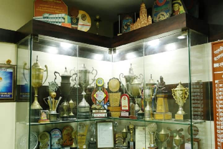 Bhiwandi Nizampur Nagarpalika College-Prize
