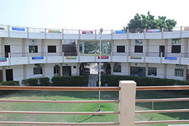 Navgan Shikshan Sanstha Rajuris Arts and Commerce College-Campus-View