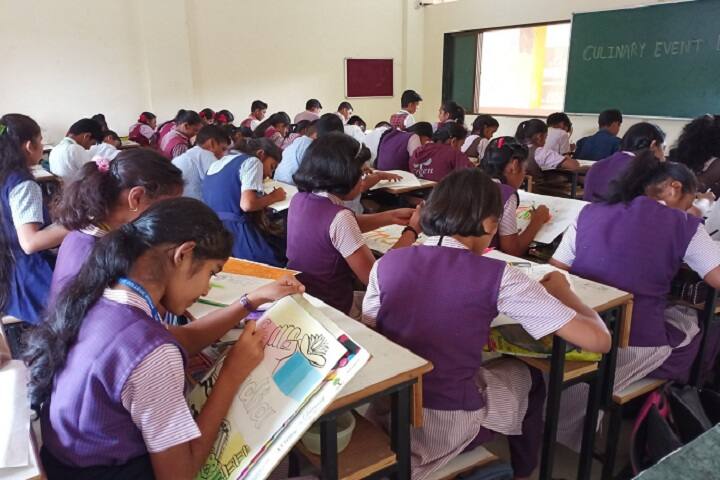 Tarapur Vidya Mandir and Junior College-Classroom