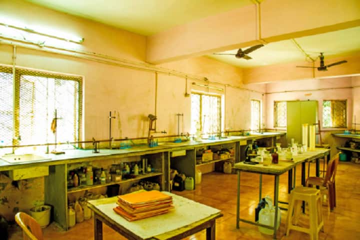 St Peter English High School and Junior College Of Science And Commerce-Laboratory View
