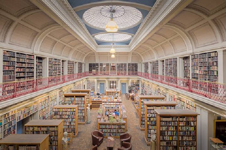 St Peter English High School and Junior College Of Science And Commerce-Library