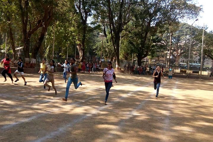 B M Ruia Girls College-Sports
