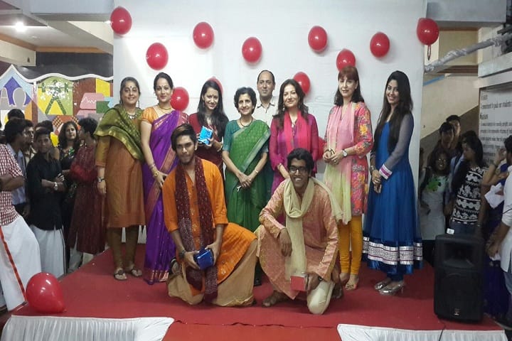 St Andrews College of Arts Science and Commerce-School Function