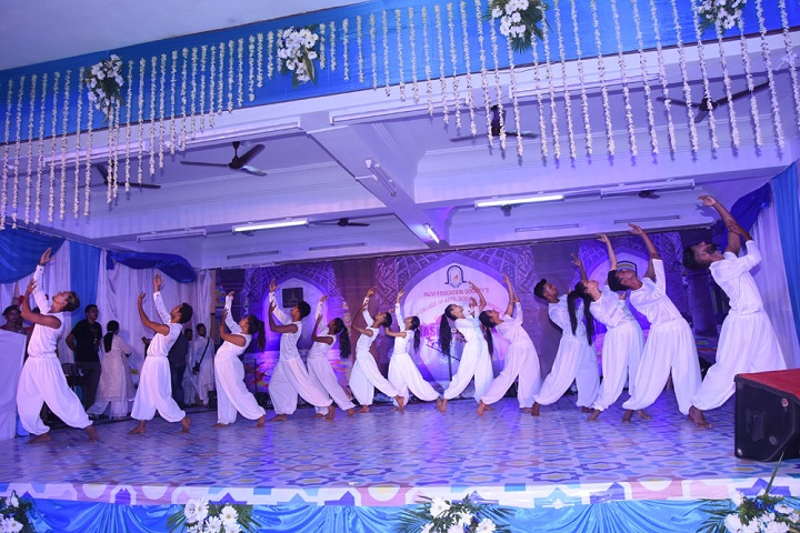 Rizvi College of Arts Science and Commerce-Function