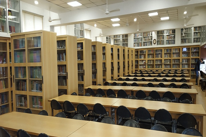 Rizvi College of Arts Science and Commerce-Library