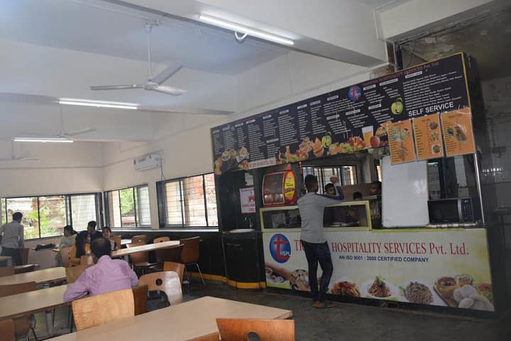L S Raheja College Of Arts and Commerce-Cafeteria