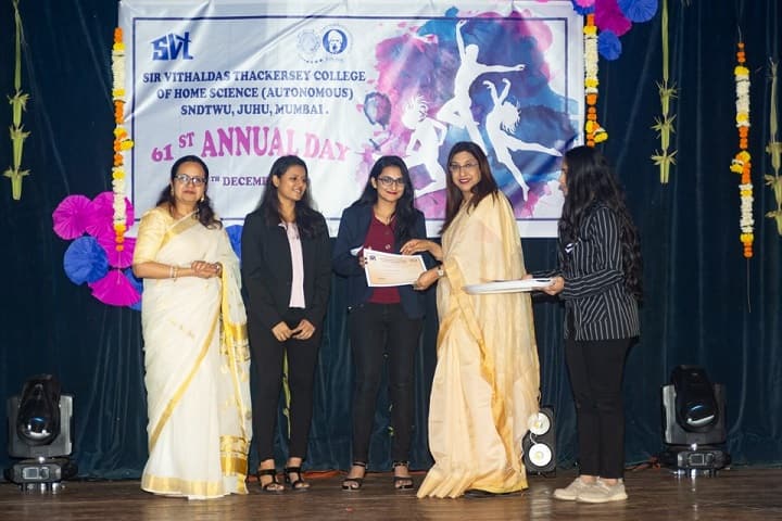 Sir Vithaldas Thackersey Junior College-Annual Day Celebration