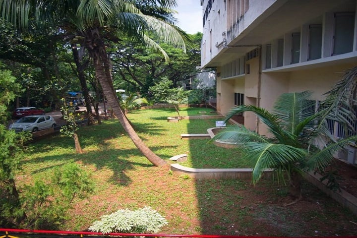 Sir Vithaldas Thackersey Junior College-Campus View