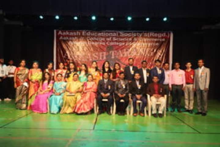 Aakash Junior College of Science and Commerce-Group Photo