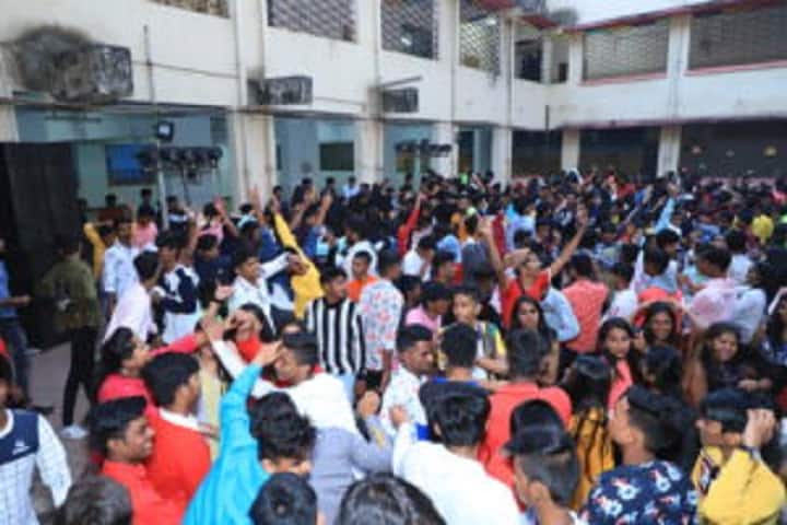 Aakash Junior College of Science and Commerce-annual Day
