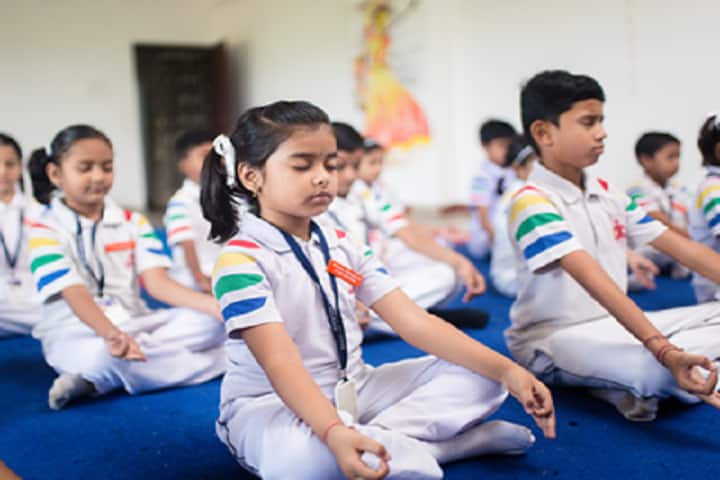 Shivom Vidyapeeth-Yoga
