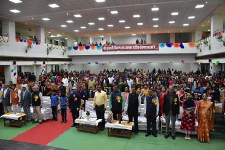Shri Gujrati English Medium Higher Secondary School-Auditorium