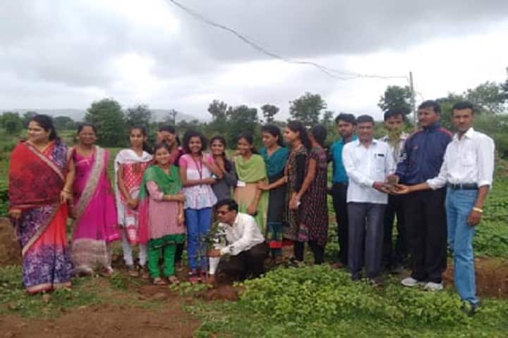 Shahaji Raje Mahavidyalaya-Tree Plantation