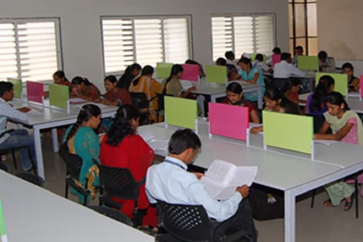 Shrimant Babasaheb Deshmukh Mahavidyalaya-Library