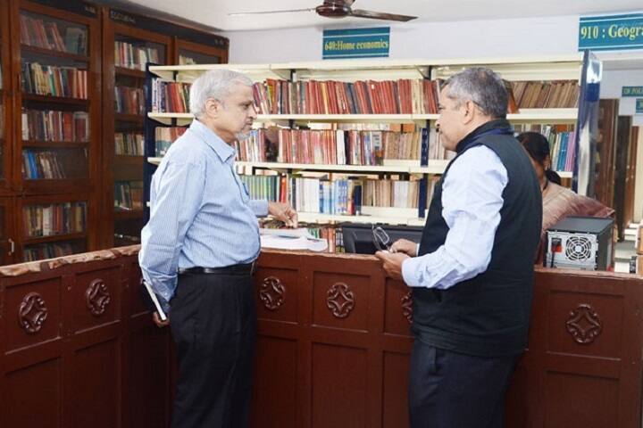 Shri Shivaji Arts and Commerce College-Library