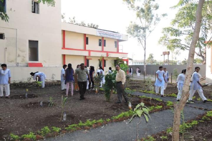 Matoshree Vimalabai Deshmukh Junior College - College Building