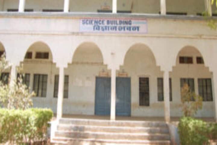 Vidyawardhini Sabhas Arts Commerce and Science Junior College-Campus Entrance
