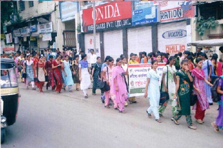 Dr Annasaheb G D Bendale Mahila Mahavidyalaya-NSS