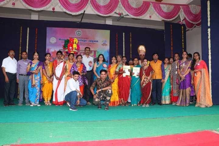 Moolji Jaitha Junior College-Fancy Dress