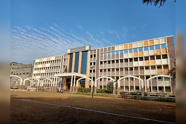 Moolji Jaitha Junior College - College Building