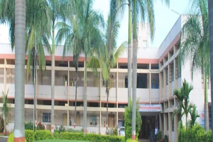 Yashwantrao Chavan Warana Mahavidyalaya-Campus View