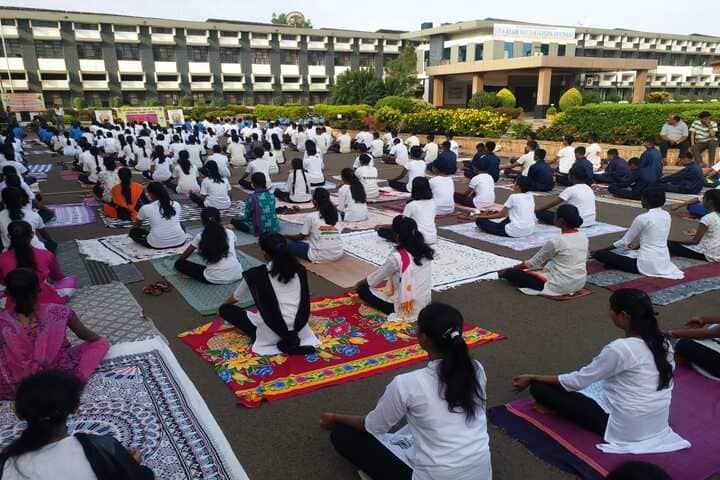 Yashwantrao Chavan Warana Mahavidyalaya-Yoga Day