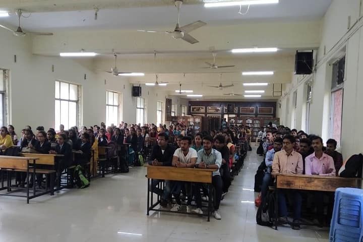Gopal Krishna Gokhale College-Seminar Hall