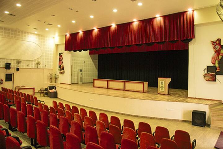 Natwarlal Maniklal Dalal Junior College-Auditorium