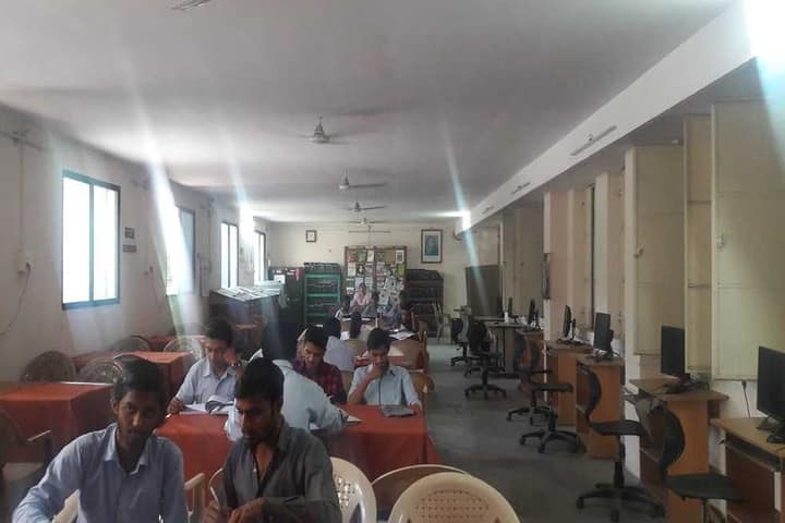 Dharampeth M P Deo Smruti Science Junior College-Library