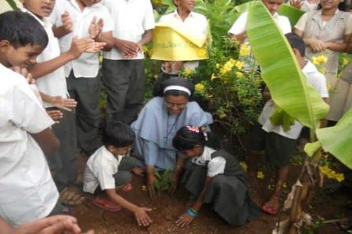 Asha Bhavan Higher Secondary School For The Deaf-Environment Day