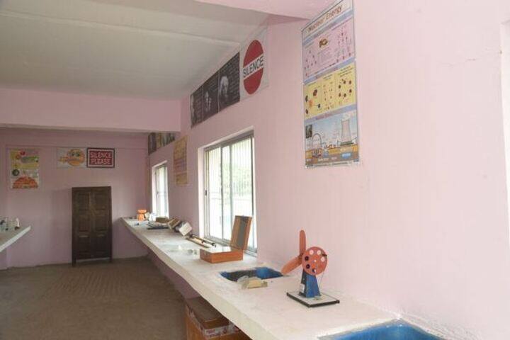 Goverdhan Vidyapeeth-Labs