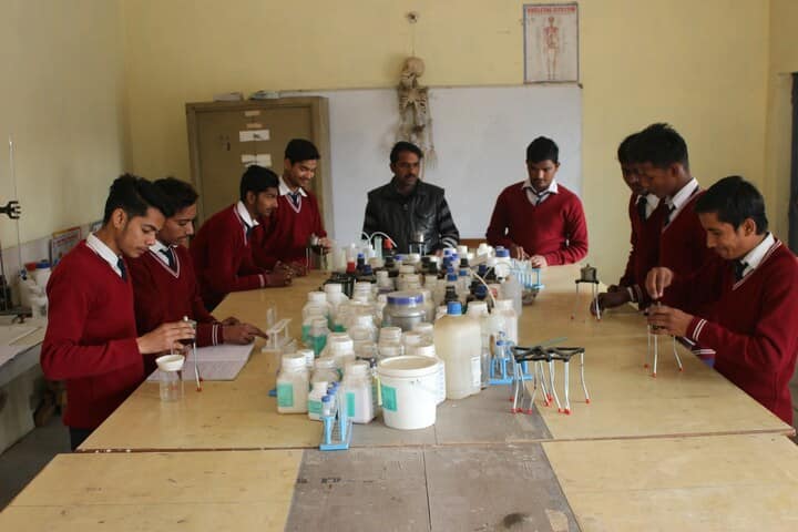 C R S Senior Secondary School-Science Lab