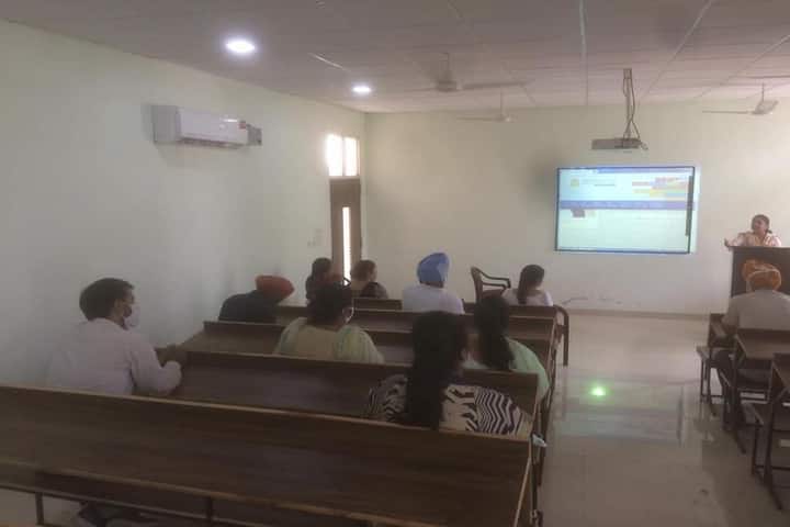 Akal Degree College- Digital Class room
