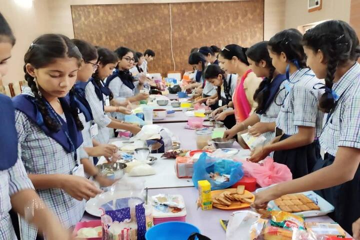 Arya Model Senior Secondary School- School Exhibition