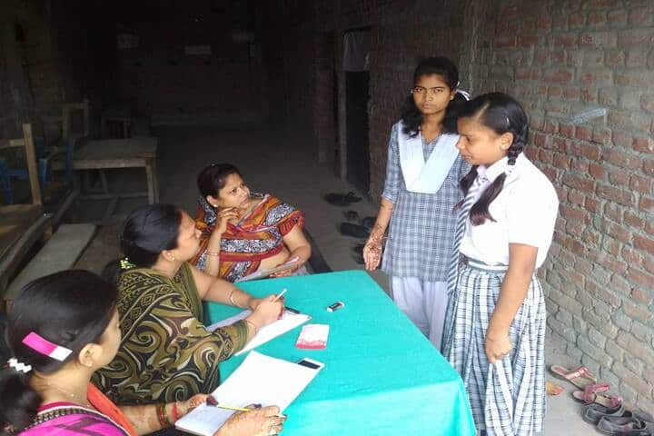 Bhuvneshwari Inter College-Medical Check Up