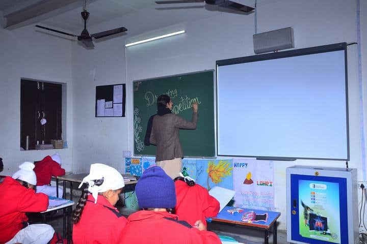 Dashmesh Heritage Public school-Digital Classroom