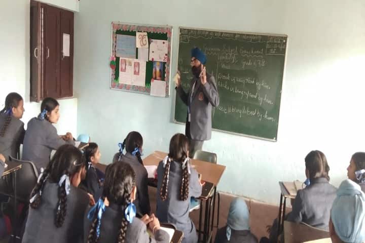 Dashmesh Heritage Public school-Classroom