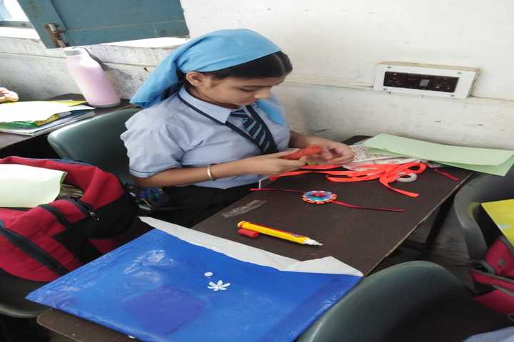 Dashmesh Heritage Public school-Art and Craft
