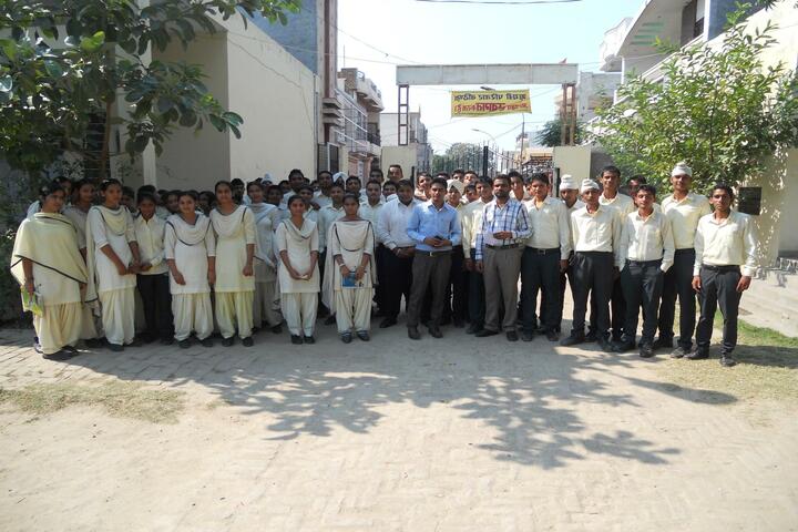 Baba Farid Public Senior Secondary School-Industrial Visit