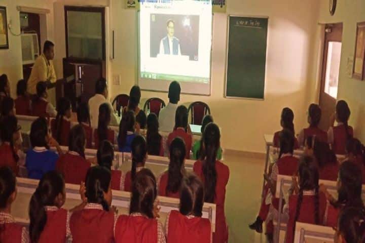 Gopi Radha Balika Inter College-Digital Classroom
