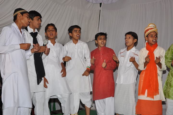 A M Oxford Public School-Singing Activity