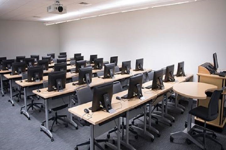 New Era World School-IT Lab