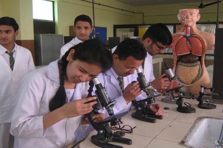Aaryan International School-Biology Lab