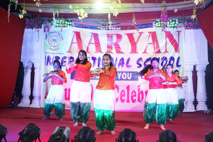 Aaryan International School-Dance