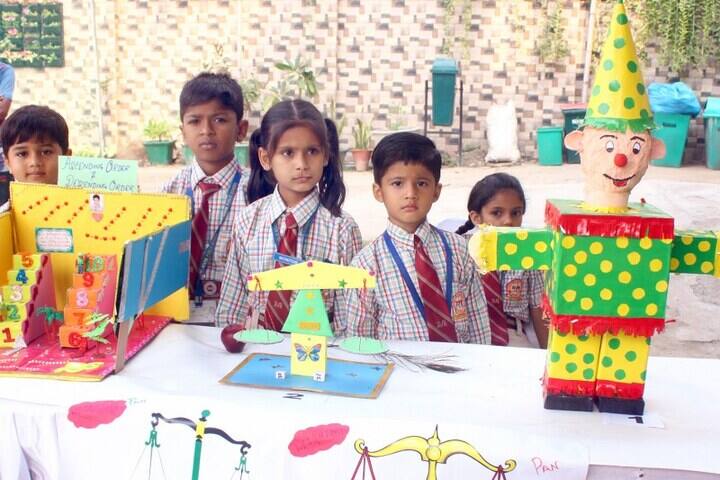 Adarsh Vidya Bhawan-School Exibition