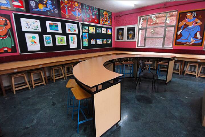 Ahlcon International School-Arts-Room
