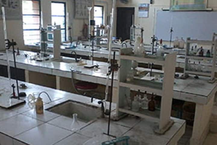 Air Force Bal Bharati School-Chemistry Lab