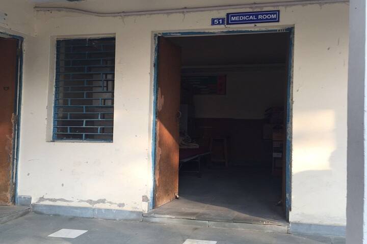 Air Force Sr Sec School-Medical room