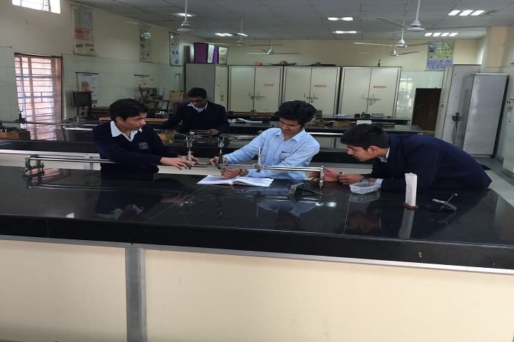 Air Force Sr Sec School-Physics Lab